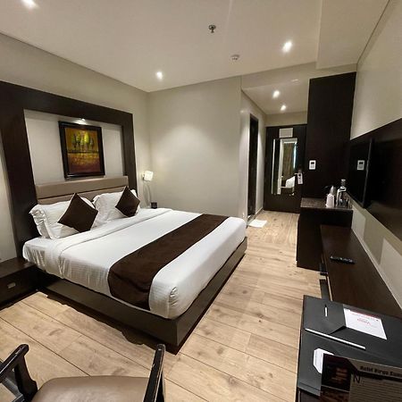 Hotel Virgo Sumeru Бхавнагар Екстер'єр фото