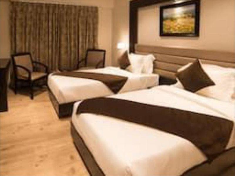 Hotel Virgo Sumeru Бхавнагар Екстер'єр фото
