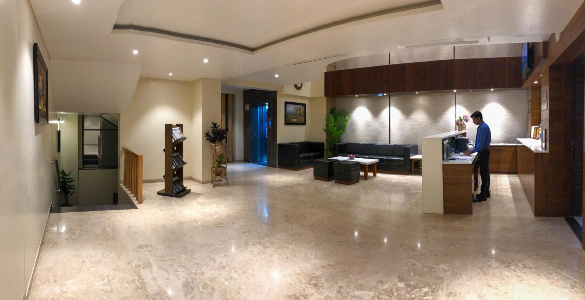 Hotel Virgo Sumeru Бхавнагар Екстер'єр фото