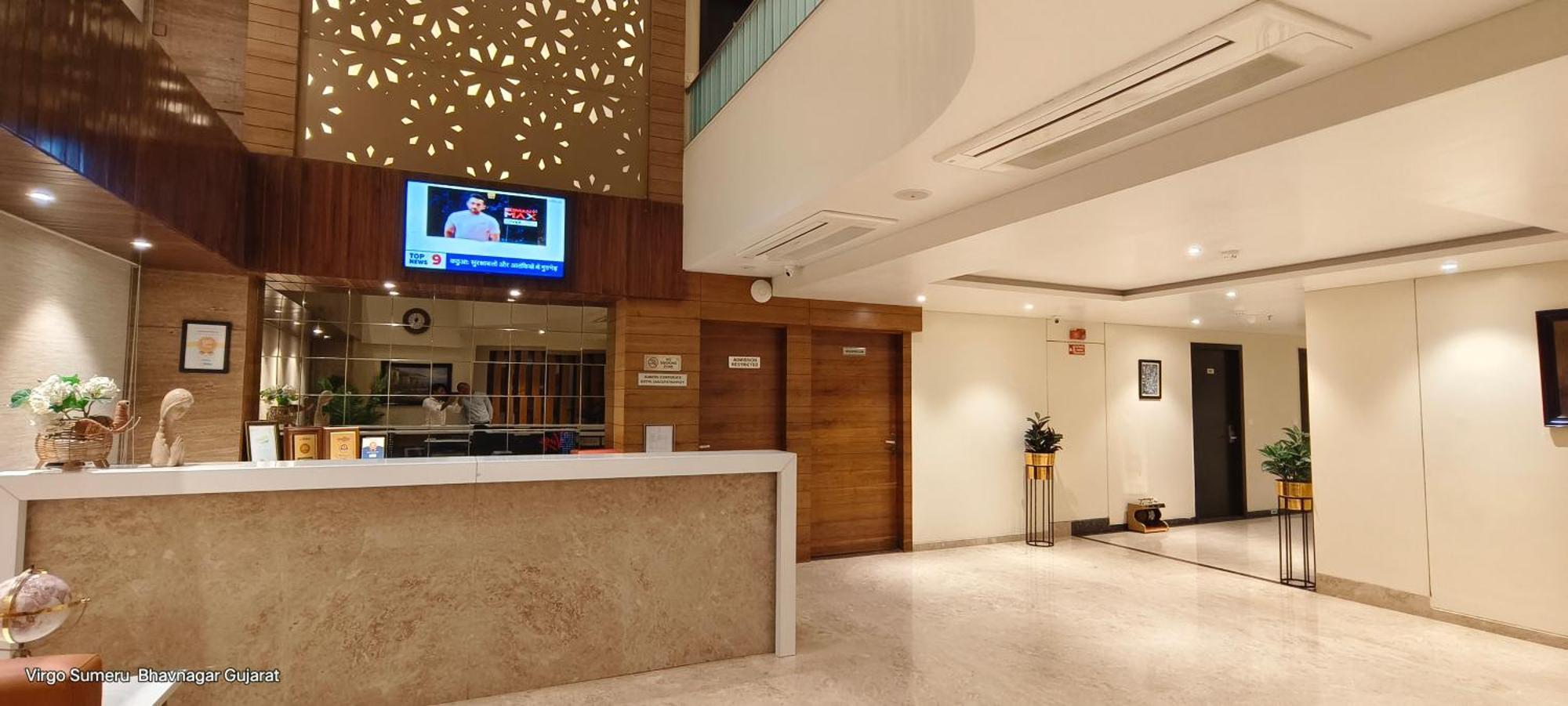 Hotel Virgo Sumeru Бхавнагар Екстер'єр фото